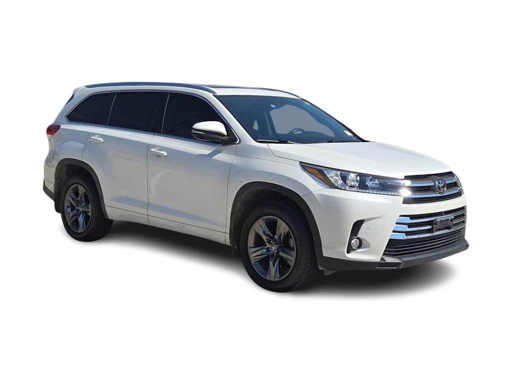 Thumbnail: 2018 Toyota Highlander - 20
