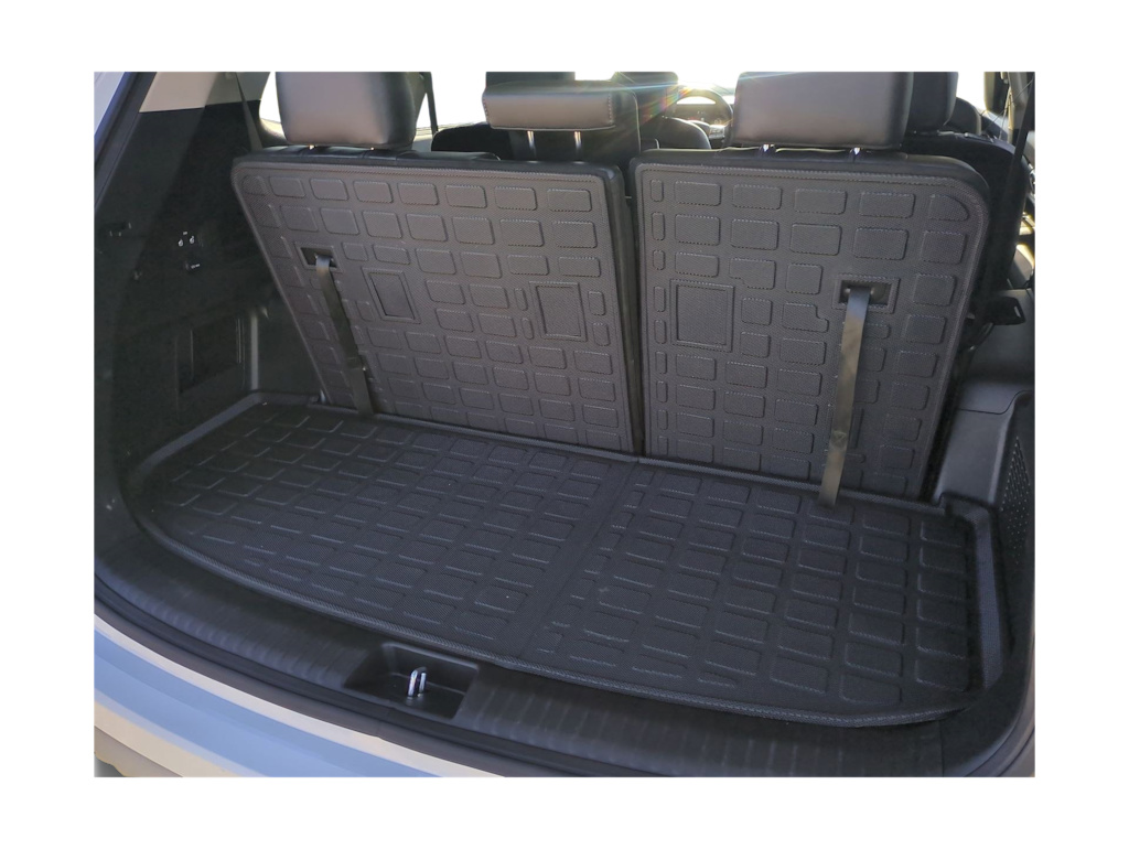 Thumbnail: 2023 Kia Telluride - 18