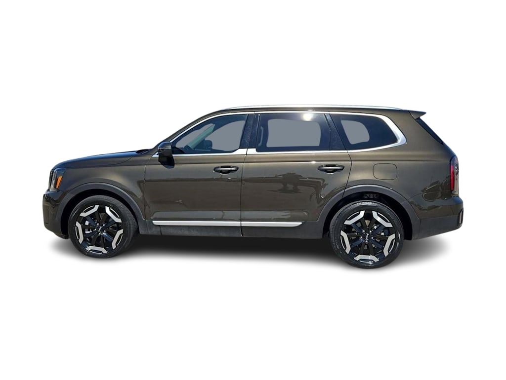 Thumbnail: 2023 Kia Telluride - 3