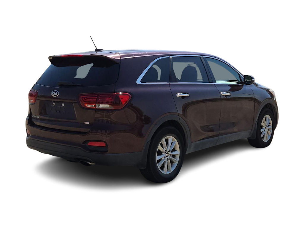 Thumbnail: 2019 Kia Sorento - 18