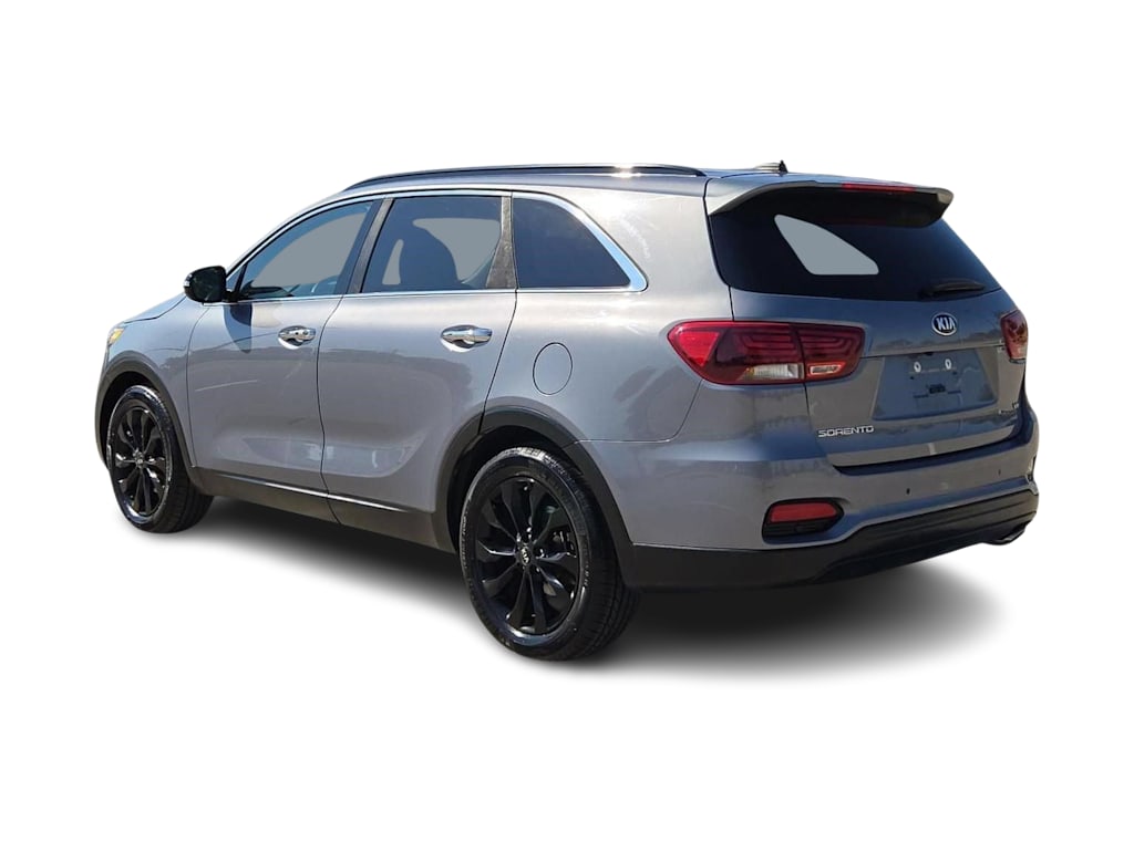 Thumbnail: 2020 Kia Sorento - 4