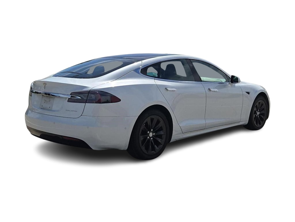 Thumbnail: 2020 Tesla Model S - 18