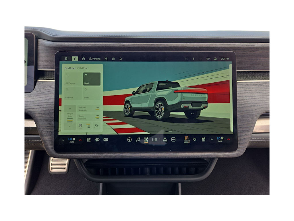Thumbnail: 2022 Rivian R1T - 29