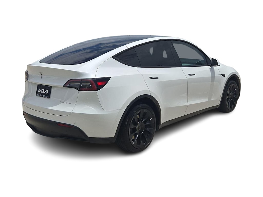 Thumbnail: 2022 Tesla Model Y - 18