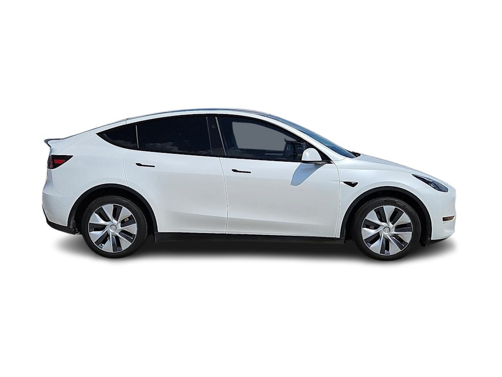 Thumbnail: 2023 Tesla Model Y - 18