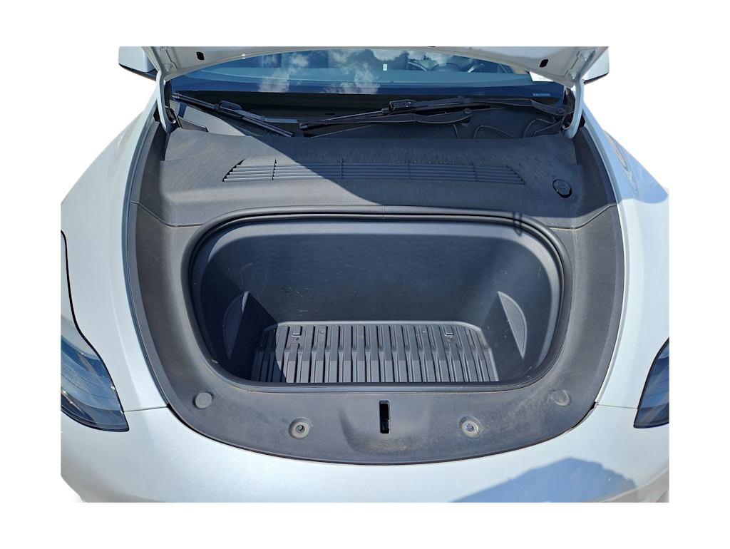 Thumbnail: 2023 Tesla Model Y - 15