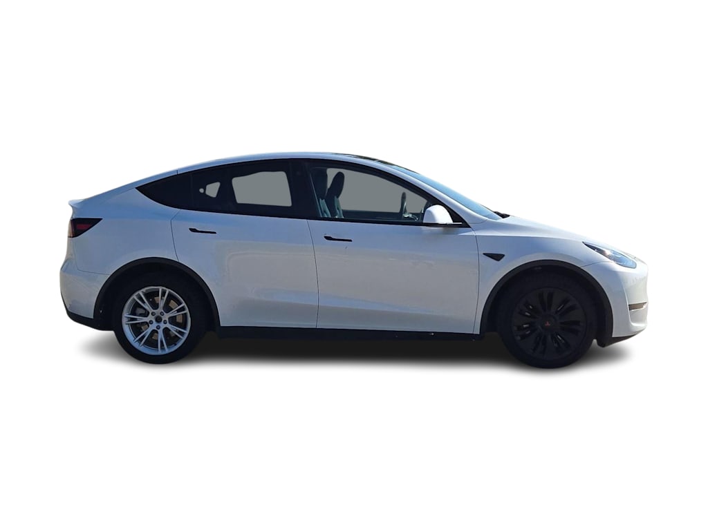 Thumbnail: 2023 Tesla Model Y - 19
