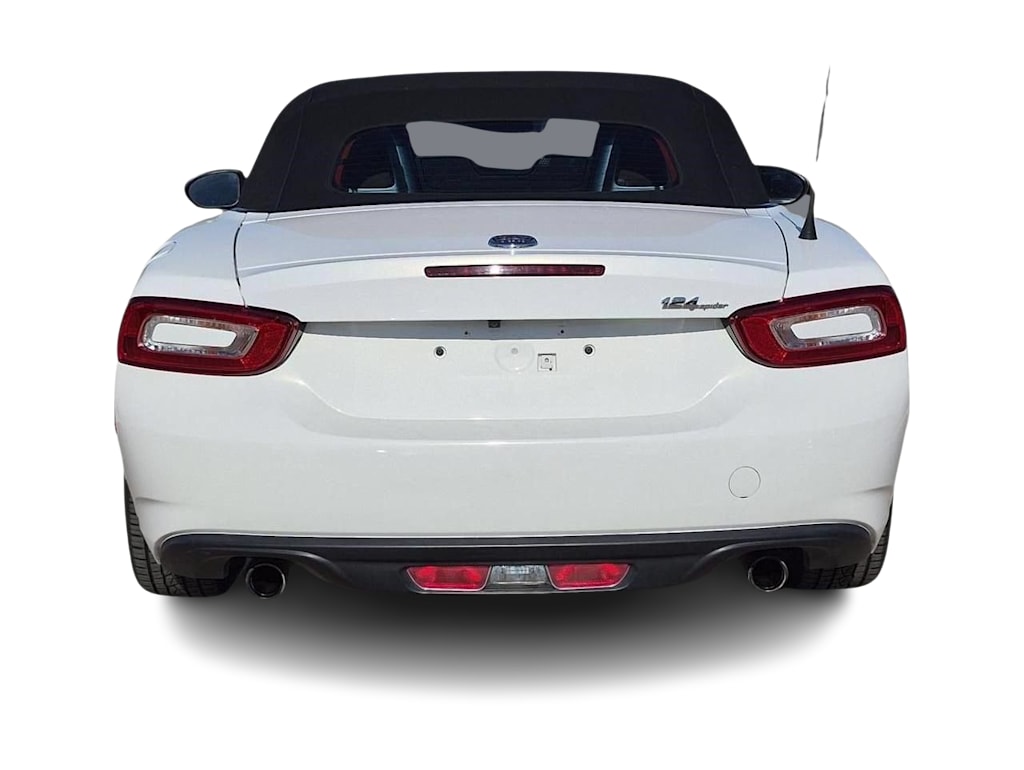 Thumbnail: 2017 Fiat 124 Spider - 5