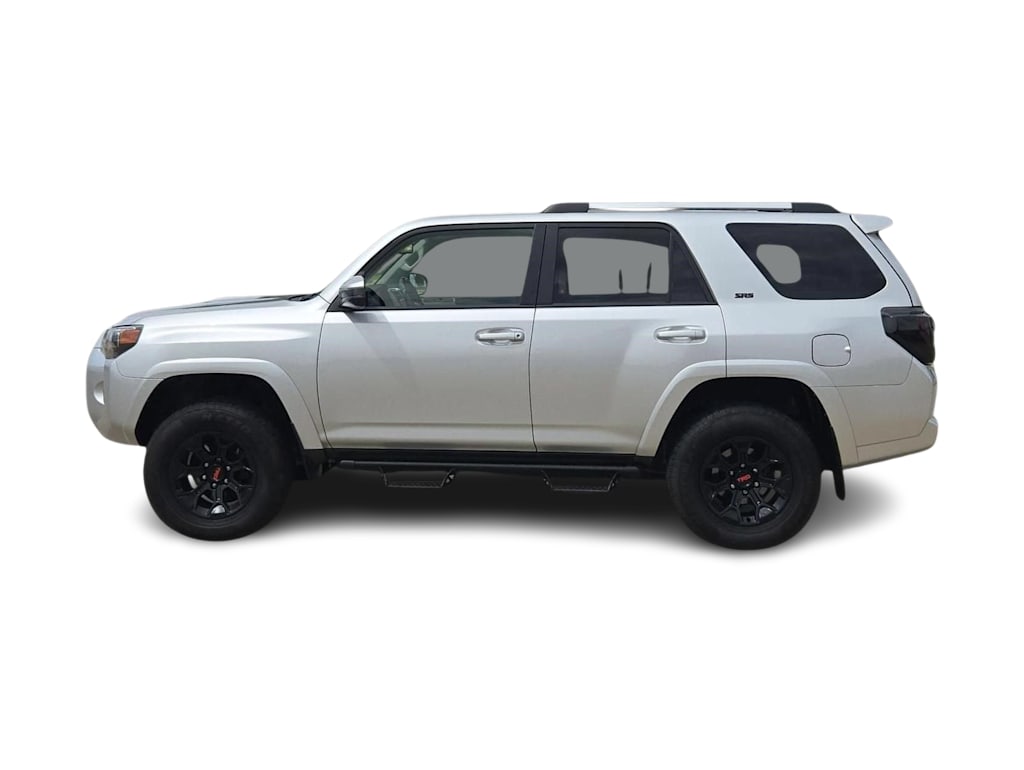 Thumbnail: 2022 Toyota 4Runner - 3