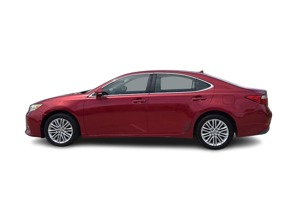 Thumbnail: 2014 Lexus ES - 3