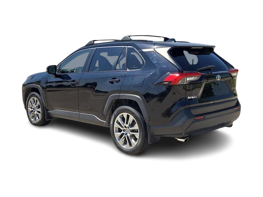 Thumbnail: 2020 Toyota RAV4 - 4