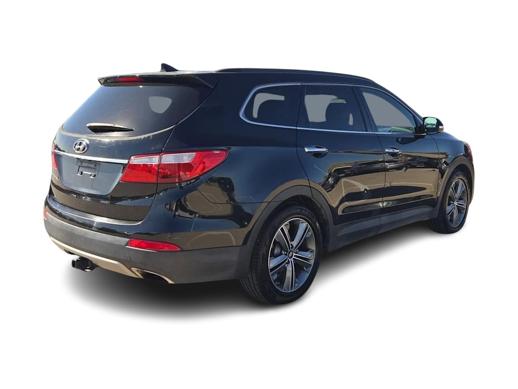 Thumbnail: 2015 Hyundai Santa Fe - 18