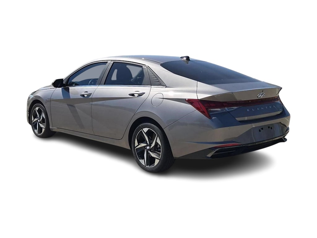 Thumbnail: 2023 Hyundai Elantra - 4