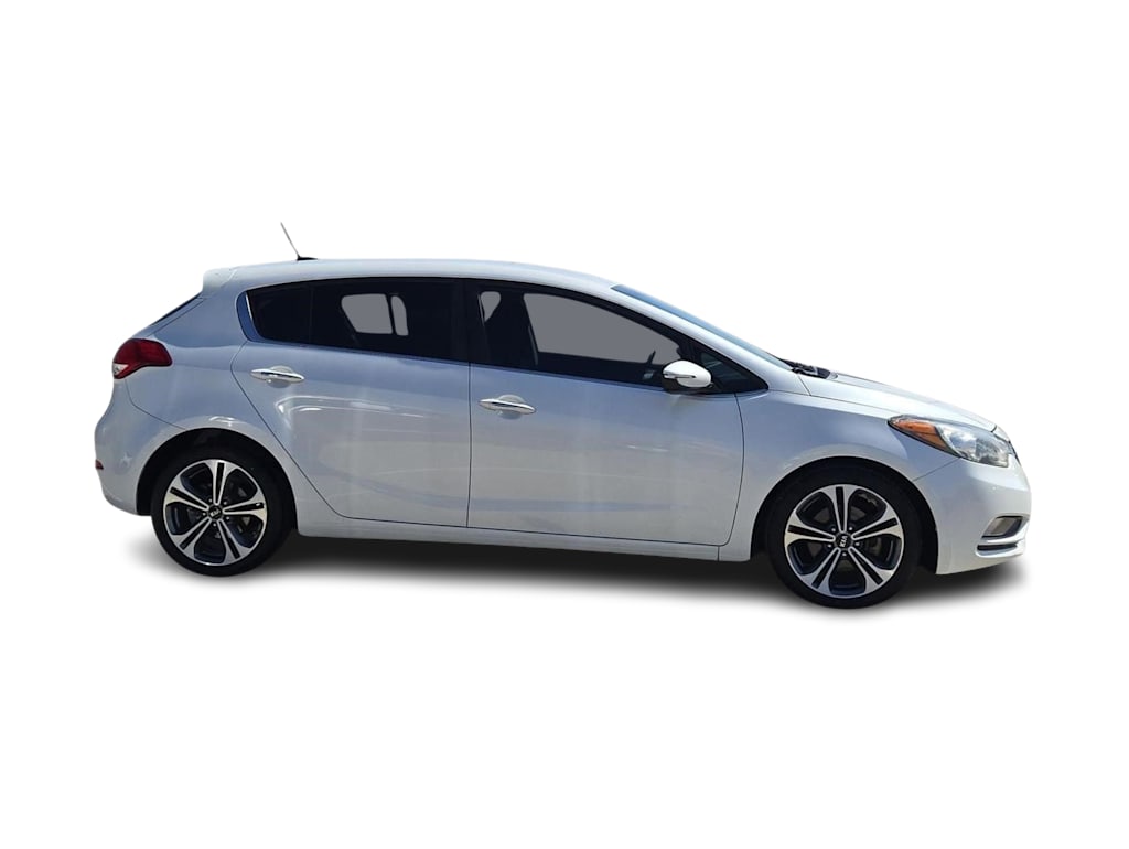 Thumbnail: 2016 Kia Forte - 20