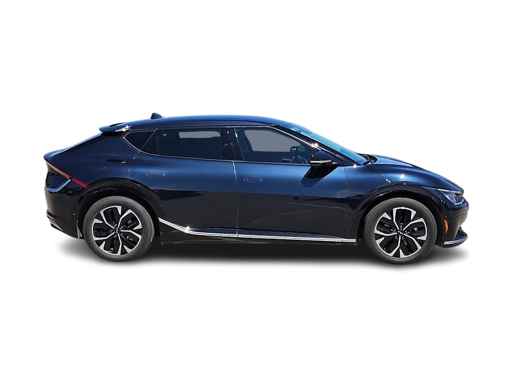 Thumbnail: 2023 Kia EV6 - 18