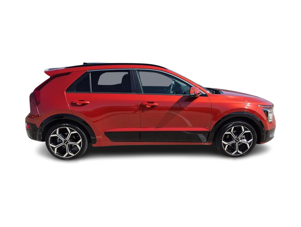 Thumbnail: 2023 Kia Niro - 19