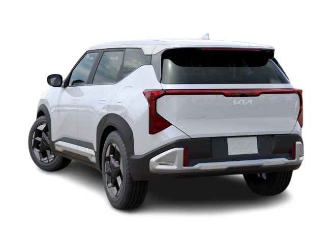 Thumbnail: 2027 Kia Seltos - 4