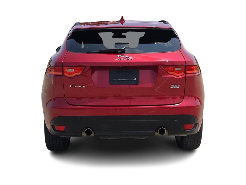 Thumbnail: 2017 Jaguar F-Pace - 5