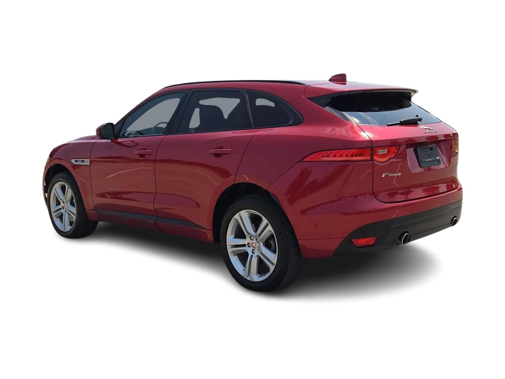 Thumbnail: 2017 Jaguar F-Pace - 4