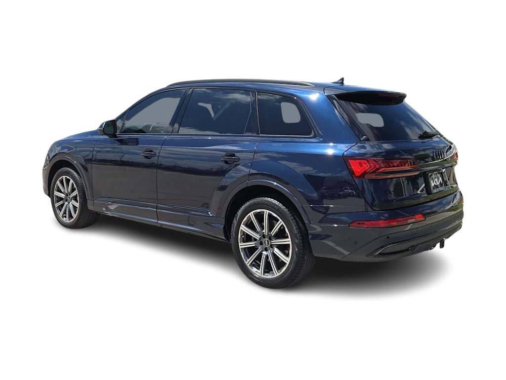Thumbnail: 2023 Audi Q7 - 4