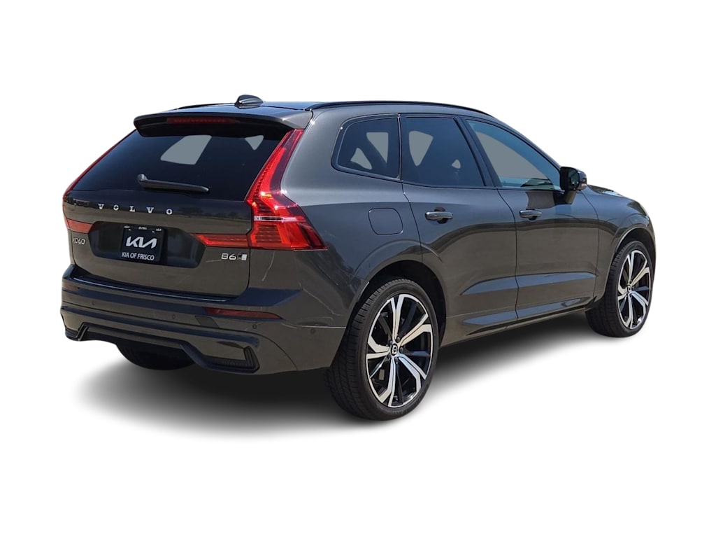 Thumbnail: 2022 Volvo XC60 - 19