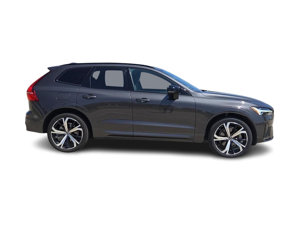 Thumbnail: 2022 Volvo XC60 - 20