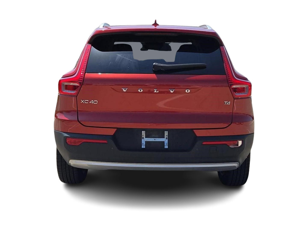 Thumbnail: 2022 Volvo XC40 - 5