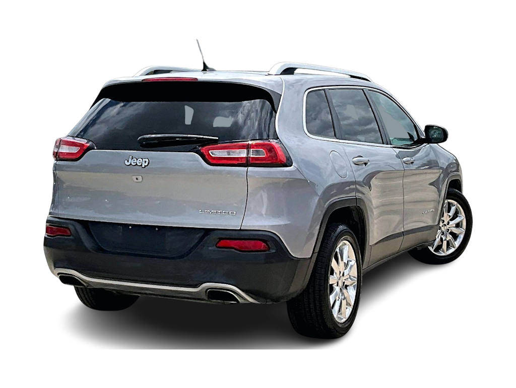 Thumbnail: 2015 Jeep Cherokee - 18