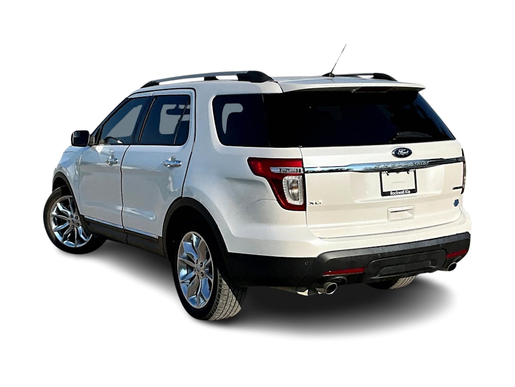 Thumbnail: 2013 Ford Explorer - 3