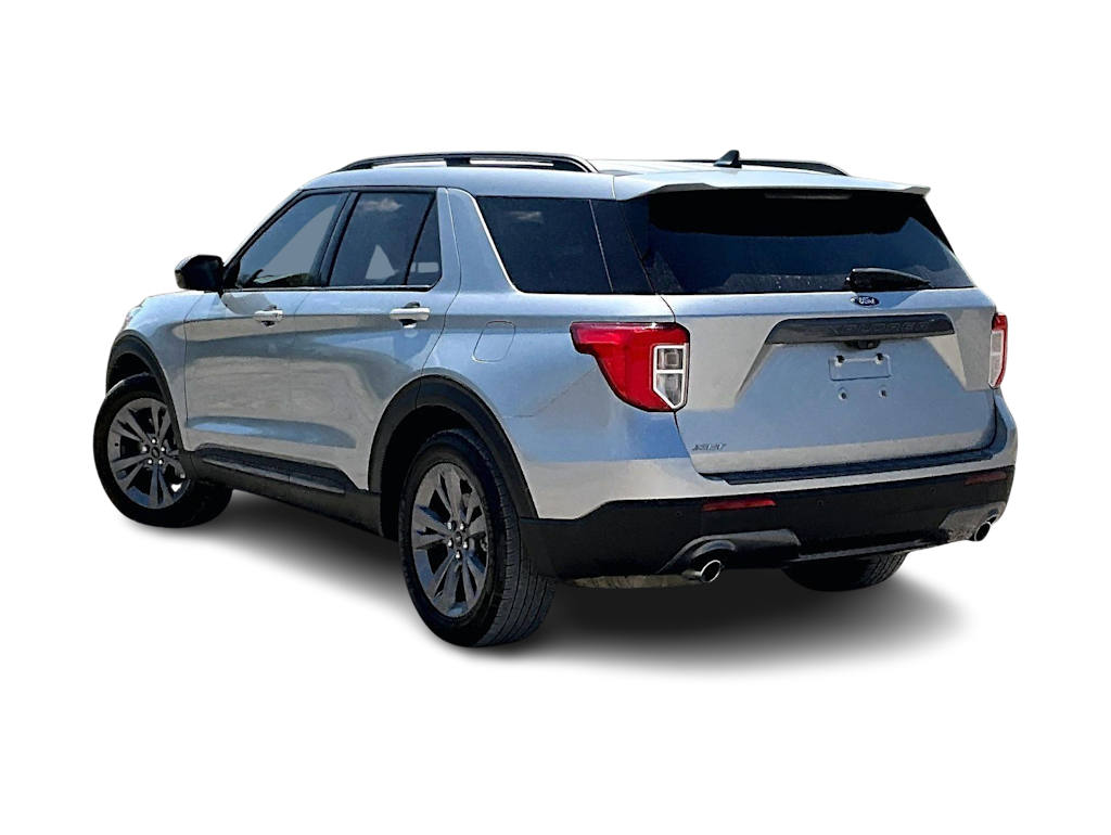 Thumbnail: 2022 Ford Explorer - 3