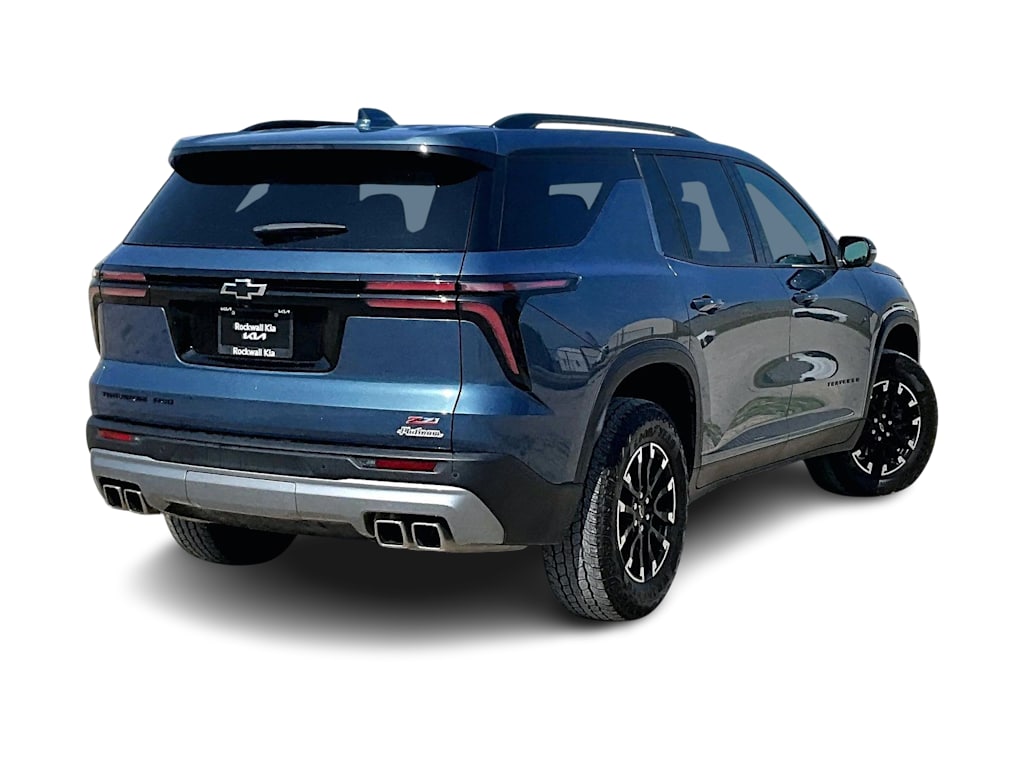 Thumbnail: 2025 Chevrolet Traverse - 18