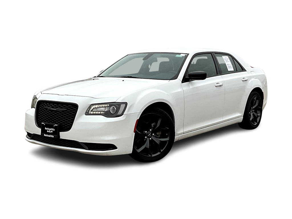 Used 2022 Chrysler 300 Touring with VIN 2C3CCAAG1NH241465 for sale in Casper, WY