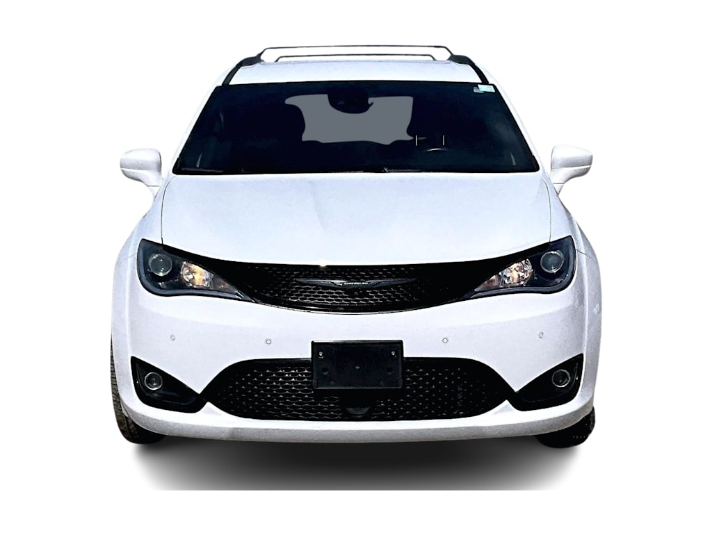 Thumbnail: 2019 Chrysler Pacifica - 5