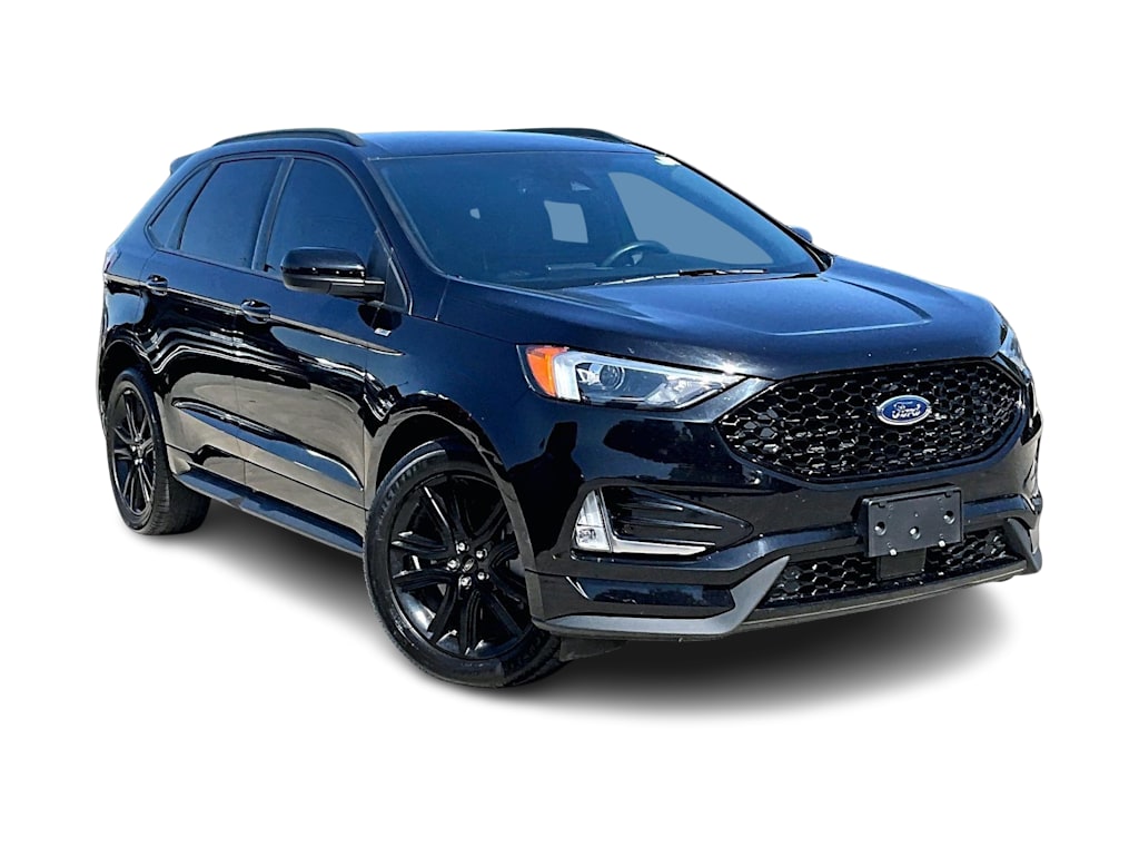 Thumbnail: 2021 Ford Edge - 18