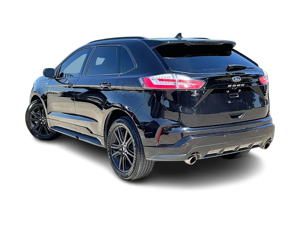 Thumbnail: 2021 Ford Edge - 3