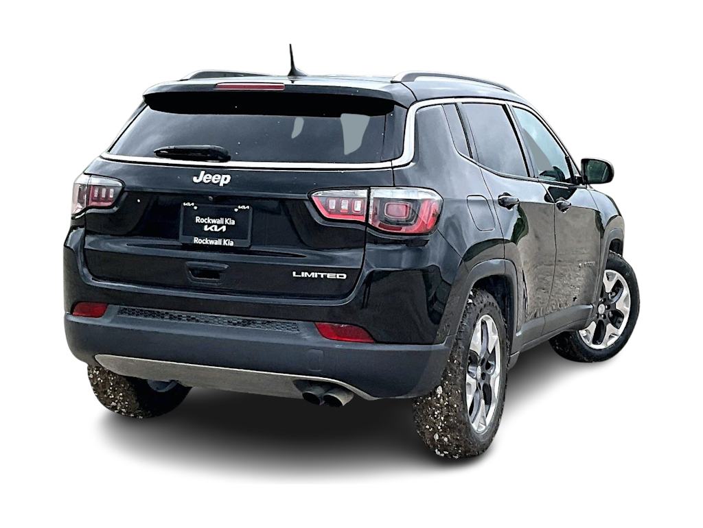 Thumbnail: 2020 Jeep Compass - 14