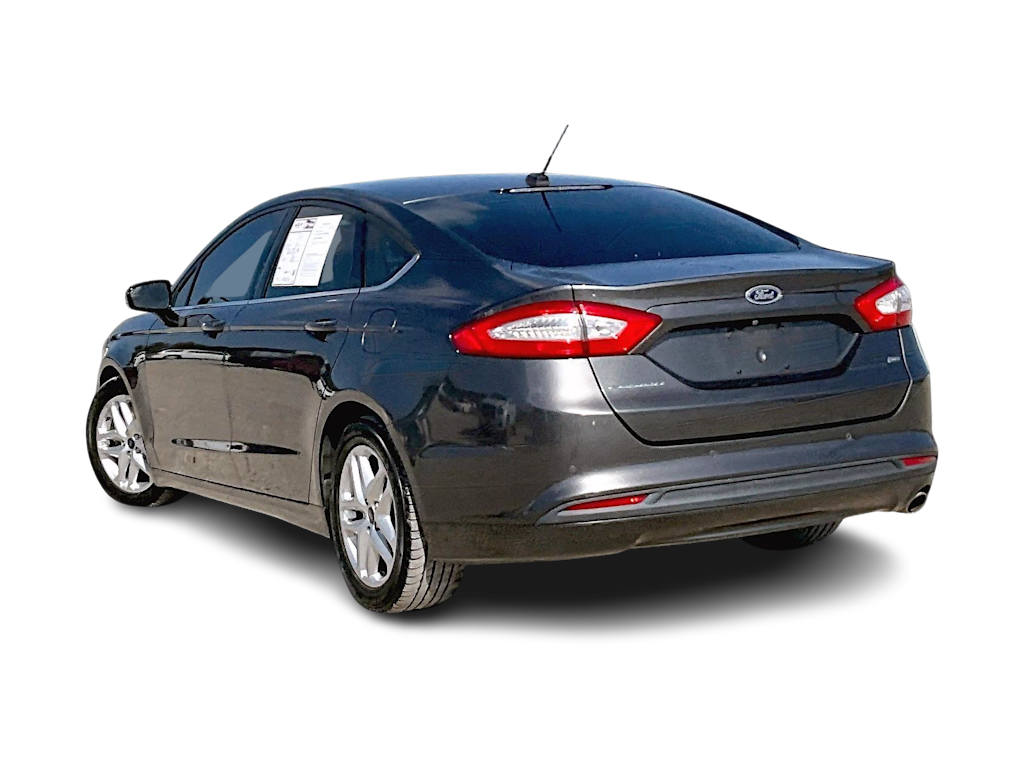 Thumbnail: 2016 Ford Fusion - 3