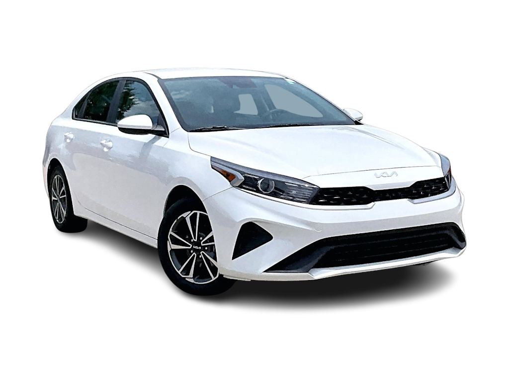 Thumbnail: 2023 Kia Forte - 17