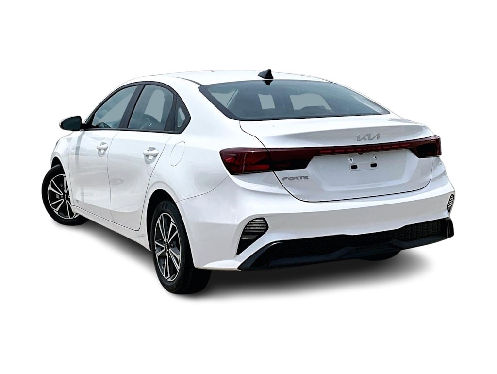 Thumbnail: 2023 Kia Forte - 3