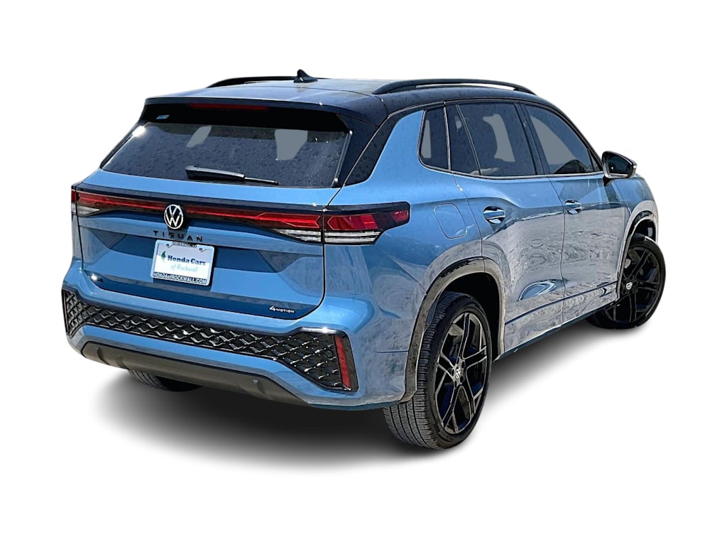 Thumbnail: 2025 Volkswagen Tiguan - 17