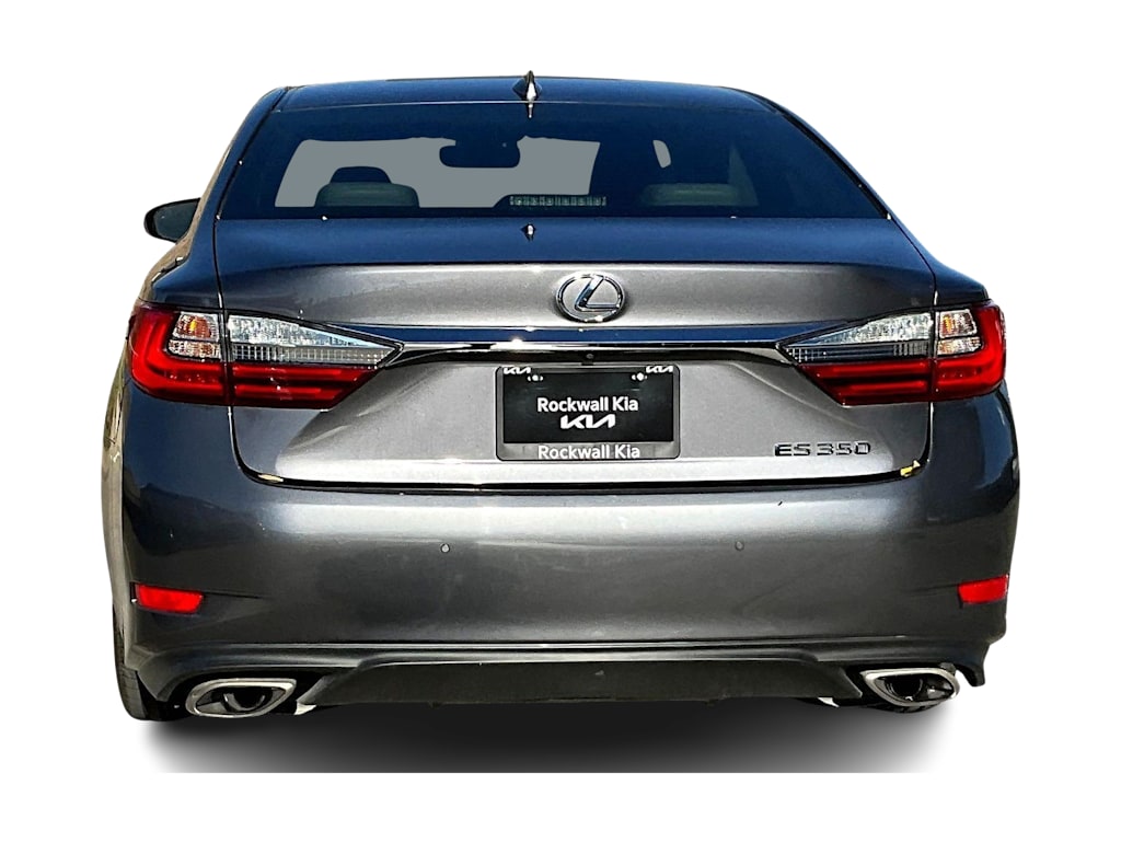Thumbnail: 2017 Lexus ES - 4