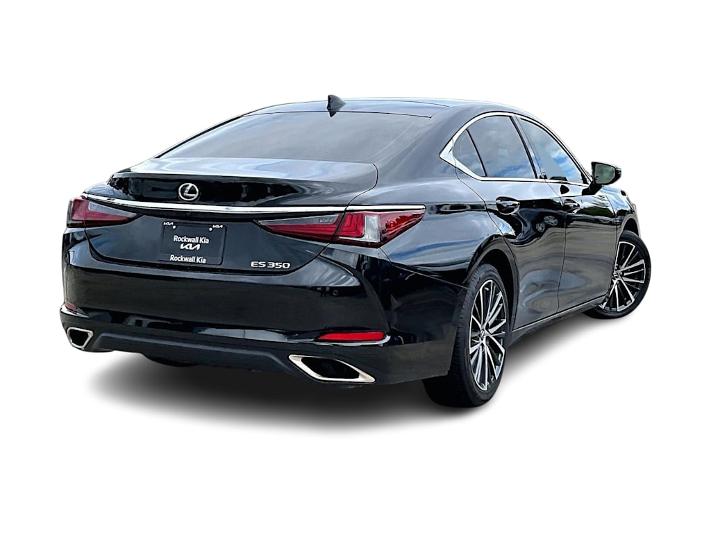 Thumbnail: 2024 Lexus ES - 18