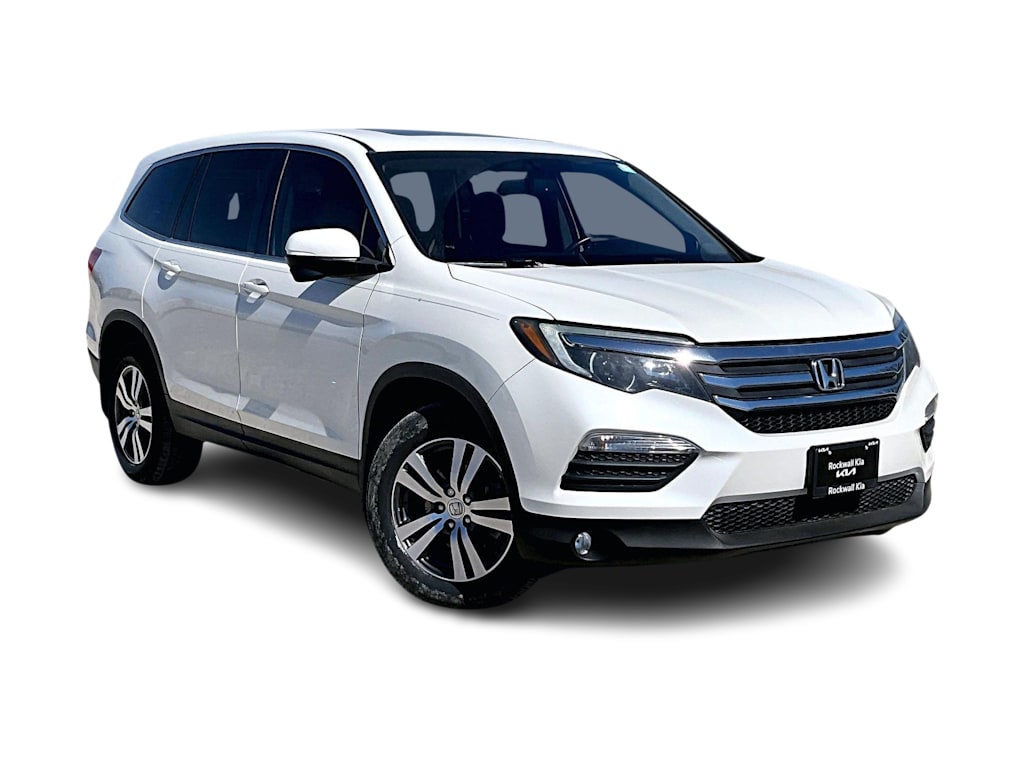 Thumbnail: 2016 Honda Pilot - 18