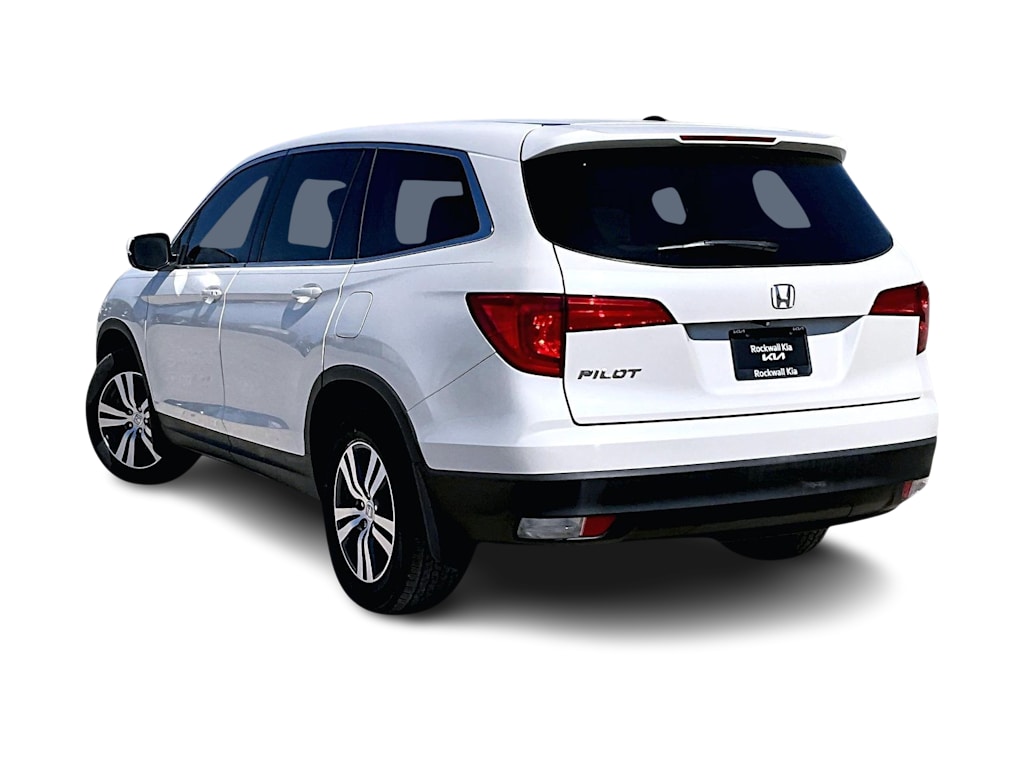 Thumbnail: 2016 Honda Pilot - 3