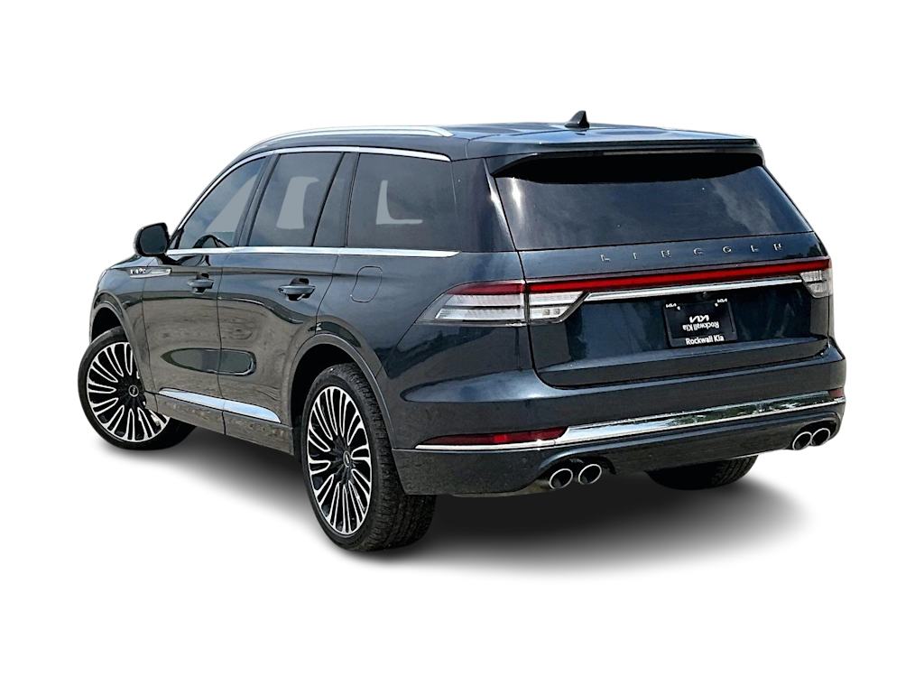Thumbnail: 2023 Lincoln Aviator - 3