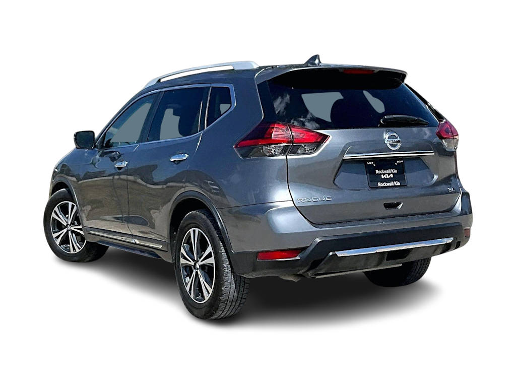 Thumbnail: 2018 Nissan Rogue - 3