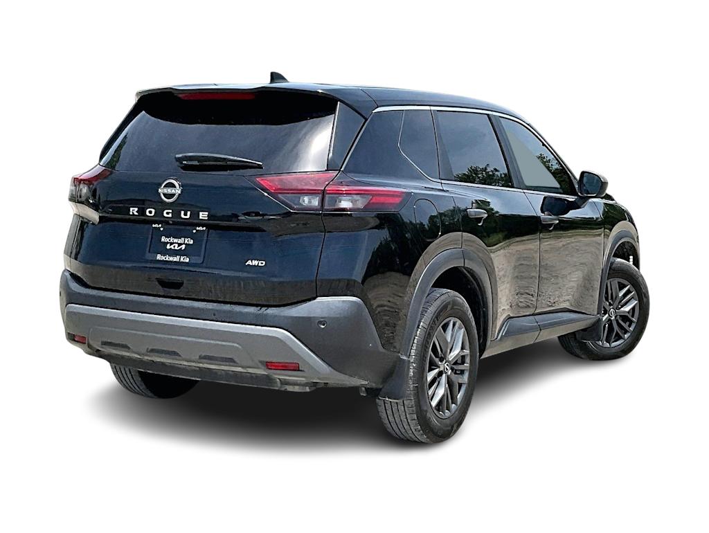 Thumbnail: 2023 Nissan Rogue - 17