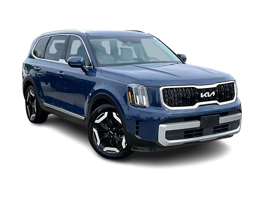 Thumbnail: 2023 Kia Telluride - 18