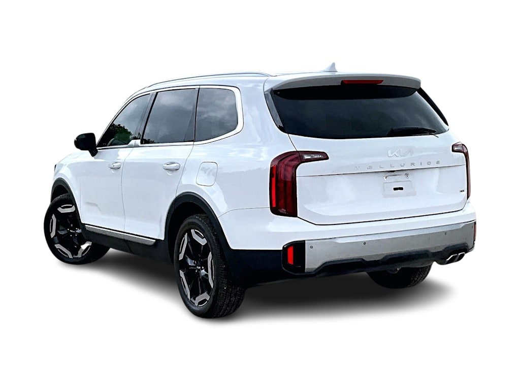 Thumbnail: 2023 Kia Telluride - 3