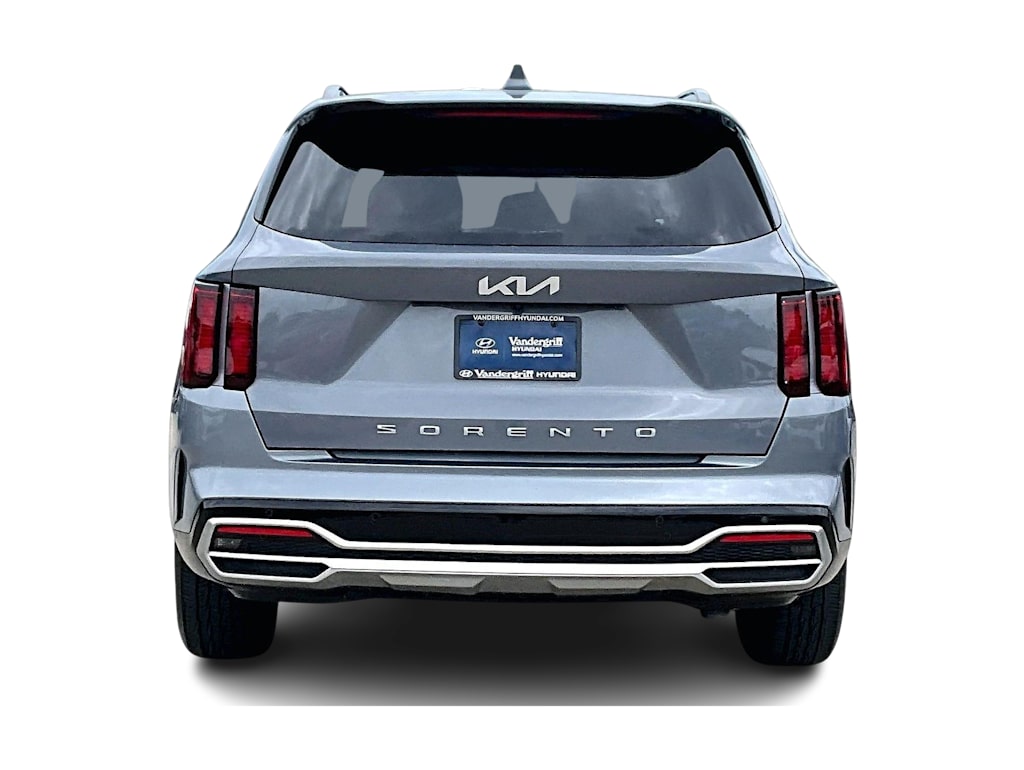 Thumbnail: 2022 Kia Sorento - 4